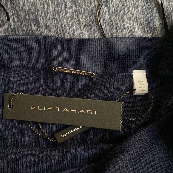 Elie Tahari Merino Wool Scoop Ribbed Top - Picture 3 of 7